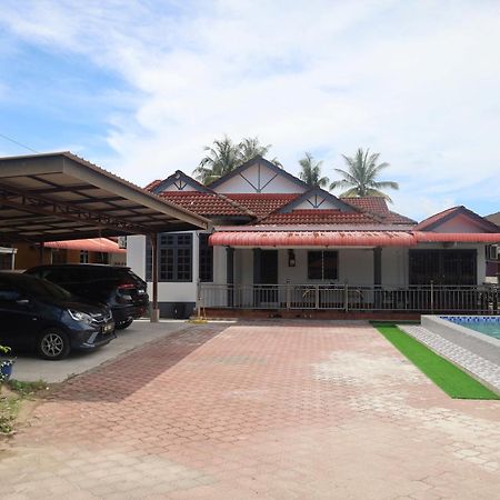 D'Bali Homestay - Private Swimming Pool, Netflix, Internet Wifi ,Cuckoo, Internet Wifi , Dryer, Washing Machine, Aircond Setiap Bilik & Ruang Tamu Пасир Путех Экстерьер фото